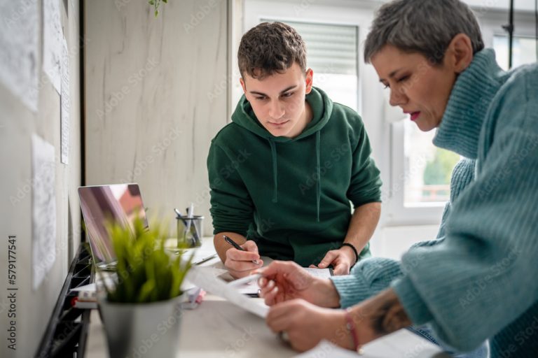 AdobeStock_579177541_Preview